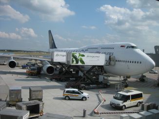 Description: http://www.hlogistics.com.my/airlines.jpg